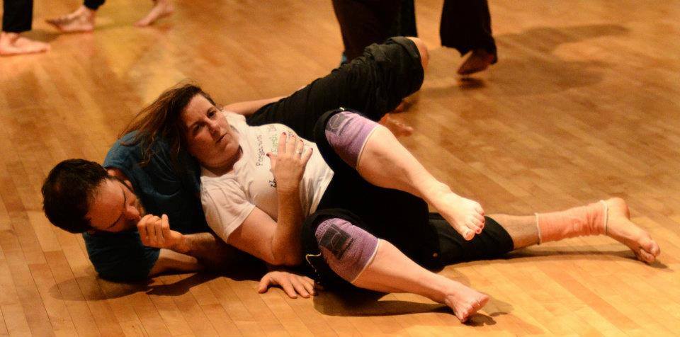 contact improv image: connection